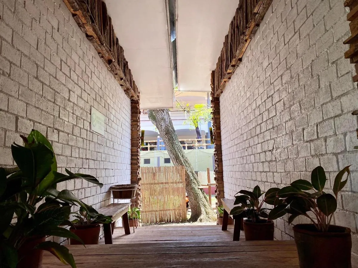 Hotel Sebastian Bolod